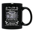 I'M A Wife Of A Freaking Awesome Husband Awesome Proud Love Funny Vintage Black Coffee Mug - Black