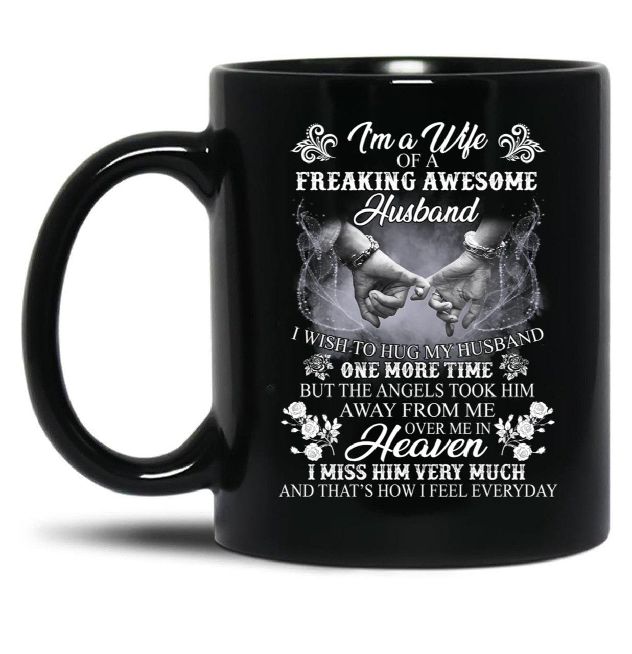 I'M A Wife Of A Freaking Awesome Husband Awesome Proud Love Funny Vintage Black Coffee Mug