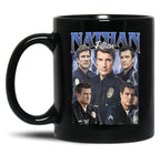 Limitiertes Nathan Fillion Vintage Geschenk für Frau und Mann Black Coffee Mug, Gift Coffee Mug